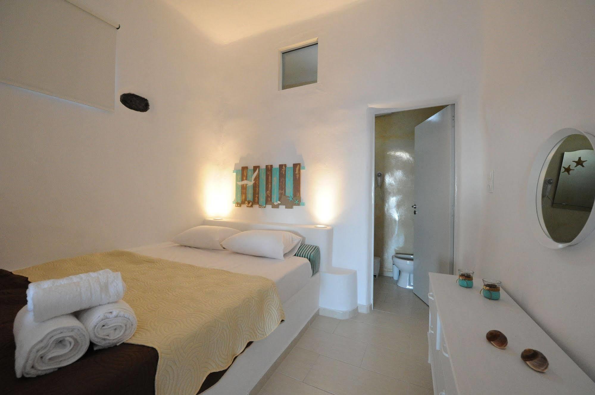 Manias Fira Residences Buitenkant foto